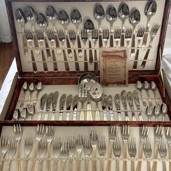 Inoxpran  18/10 Stainless Steel 24k Gold Plated Cutlery set 75 Piece in case - Picture 2 of 9